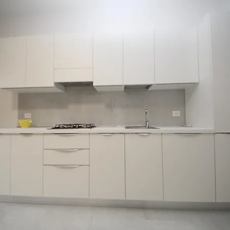 Apartment Modern Near The *